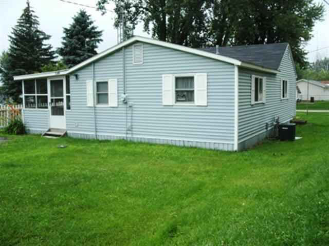 9569 S 750 W, Claypool, IN 46510 photo 1