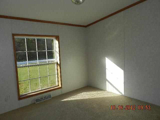 2360 S Oak Dr, Warsaw, IN 46580 photo 13