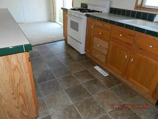 2360 S Oak Dr, Warsaw, IN 46580 photo 6