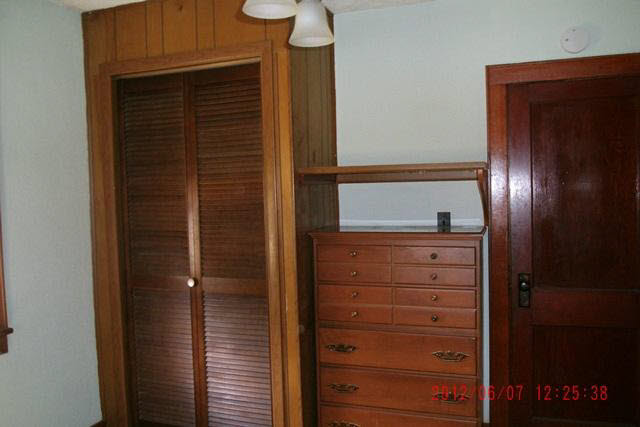 201 W Pearl St, Syracuse, IN 46567 photo 11