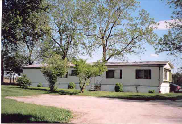 8989 E 500 N, North Webster, IN 46555 photo 2