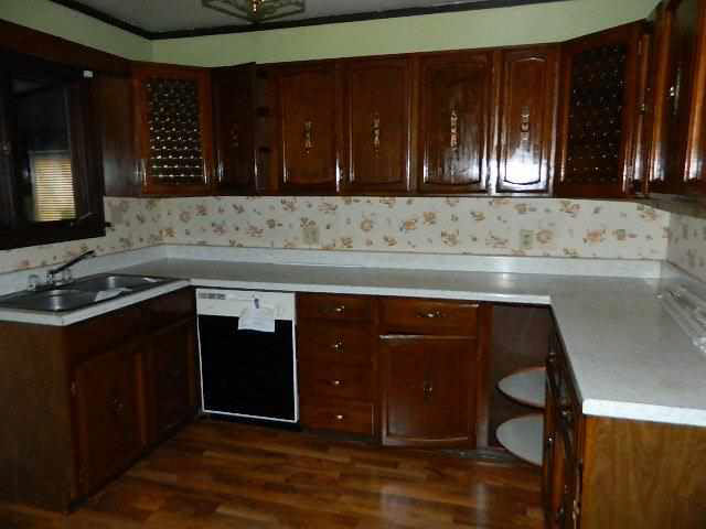 304 Bridge St, Ligonier, IN 46767 photo 11