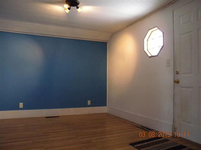 102 E 2nd St, Cromwell, IN 46732 photo 11