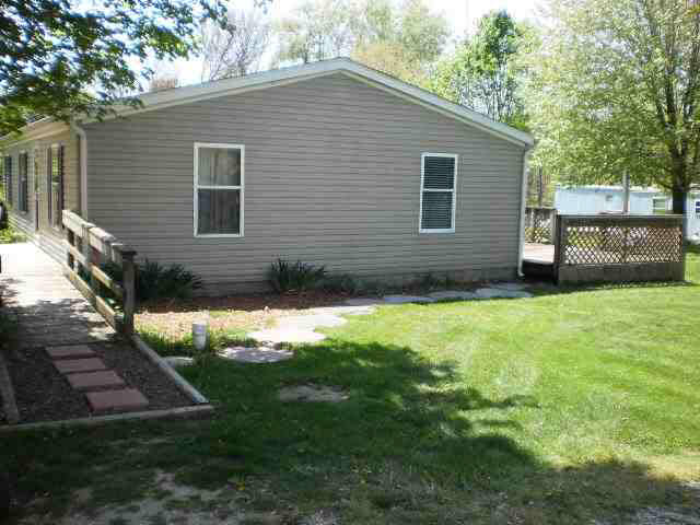 4475 S Scott Rd, Claypool, IN 46510 photo 2