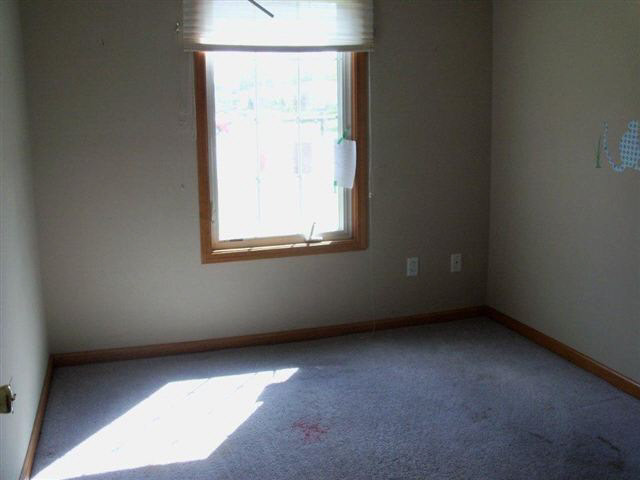 622 Seville Ct, Ligonier, IN 46767 photo 3