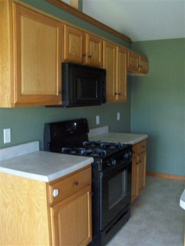 622 Seville Ct, Ligonier, IN 46767 photo 9
