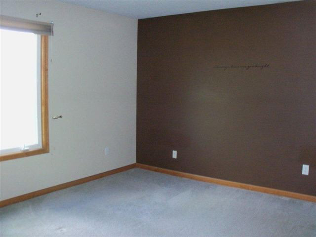 622 Seville Ct, Ligonier, IN 46767 photo 13