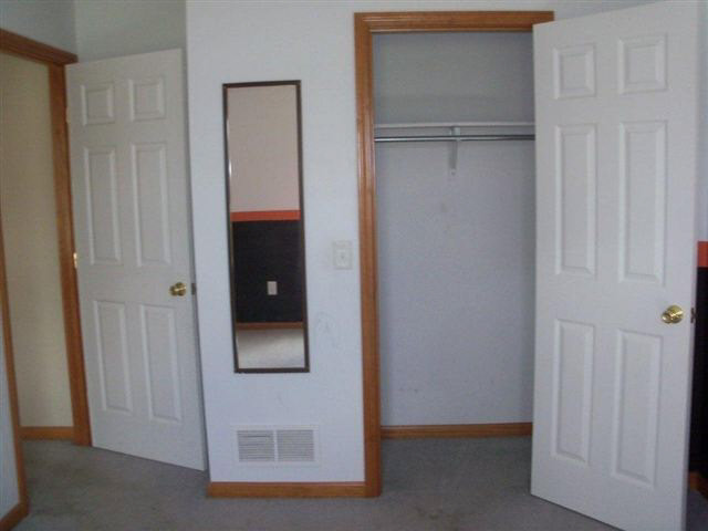 622 Seville Ct, Ligonier, IN 46767 photo 4