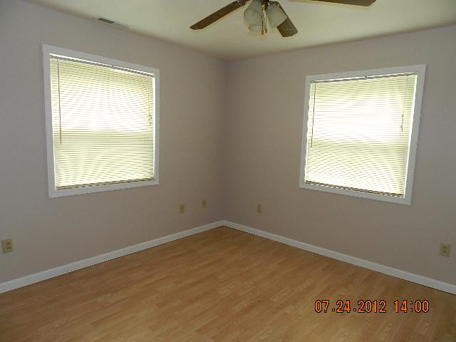 103 Greer St, Bourbon, IN 46504 photo 2
