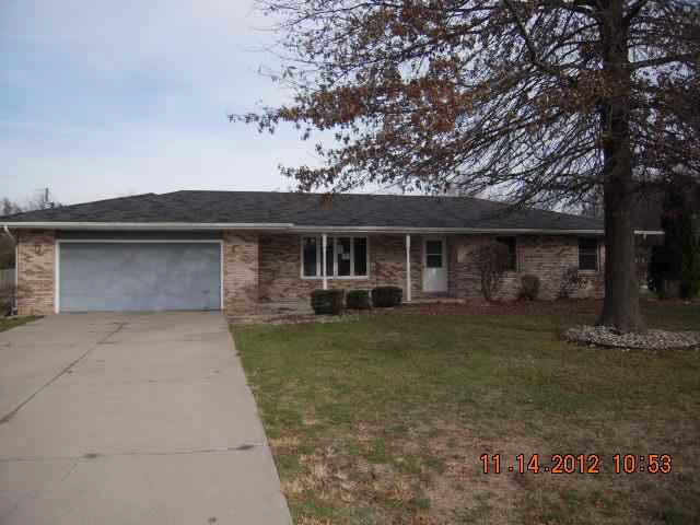 22793 Flicker Dr, Goshen, IN 46528 photo 1