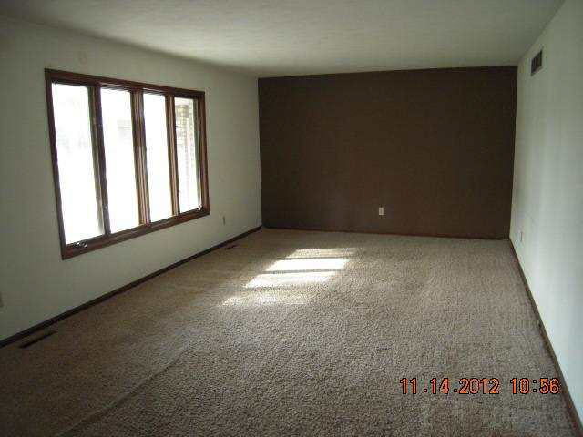 22793 Flicker Dr, Goshen, IN 46528 photo 3