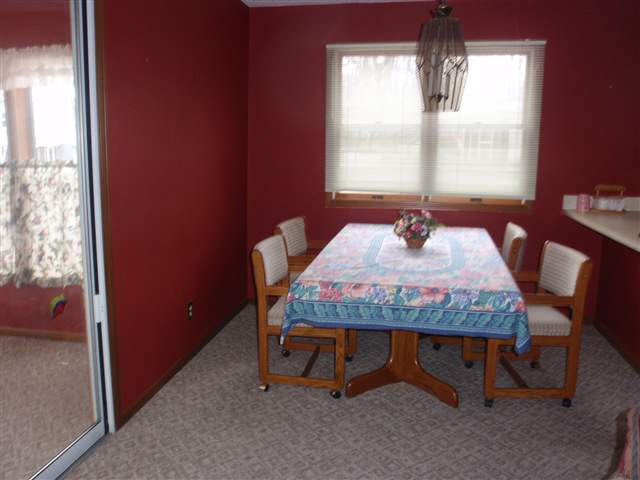 8450 E Wesley Ln, North Webster, IN 46555 photo 5