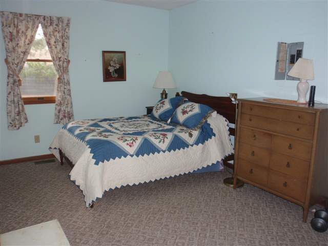8450 E Wesley Ln, North Webster, IN 46555 photo 4