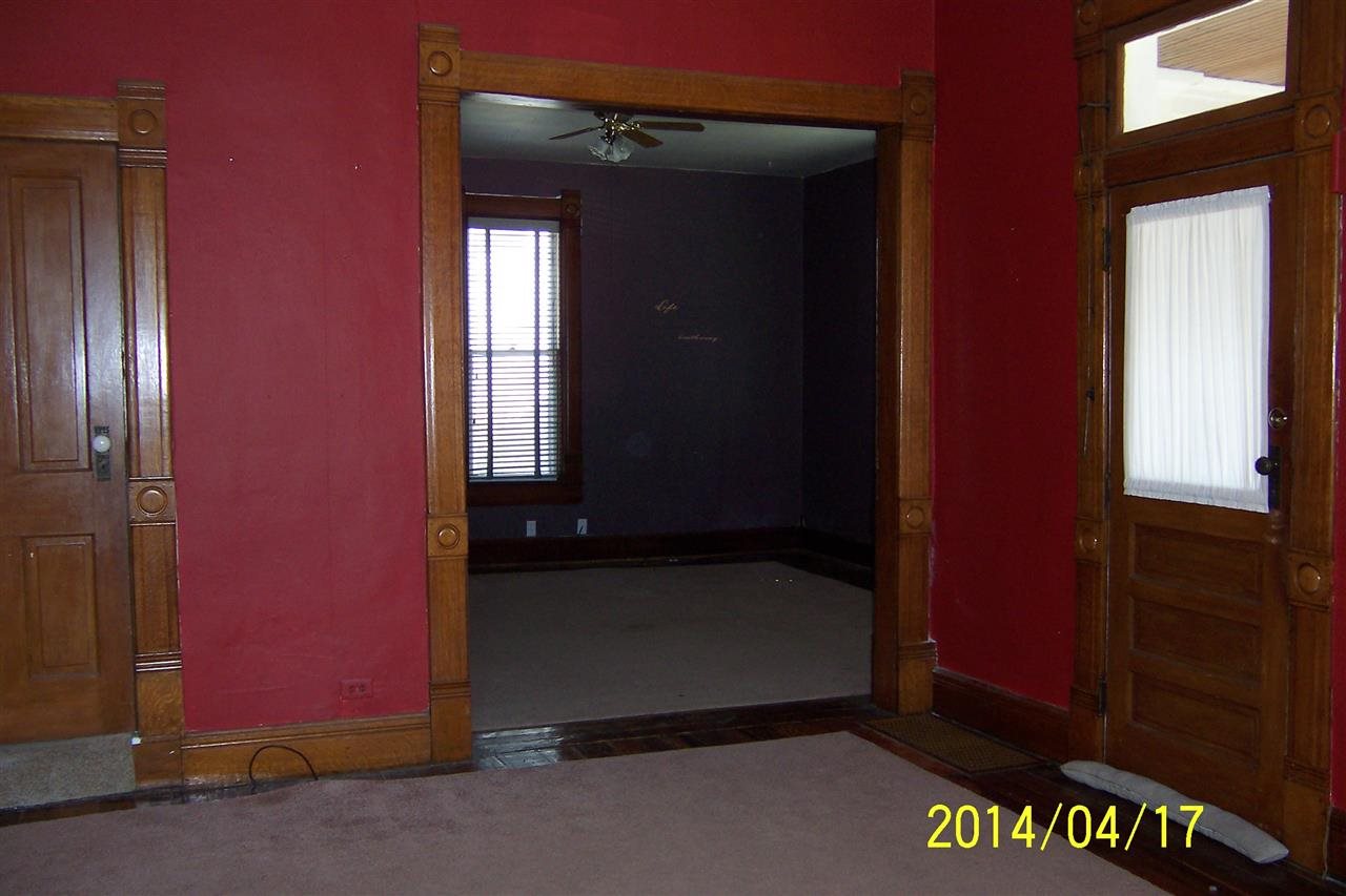 313 N Walnut St, Etna Green, IN 46524 photo 3