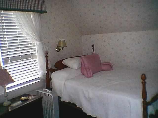 405 N Lake St, Syracuse, IN 46567 photo 5
