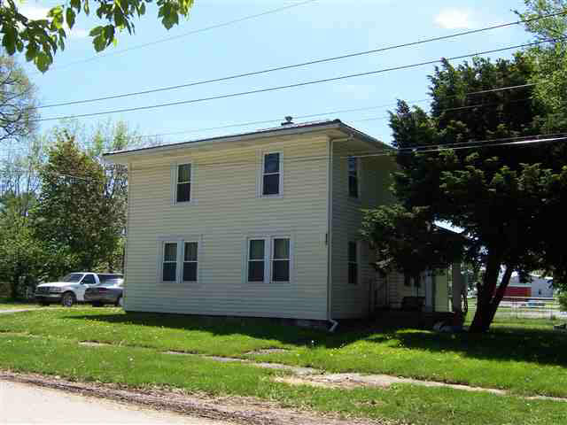104 E Harrison St, Claypool, IN 46510 photo 1