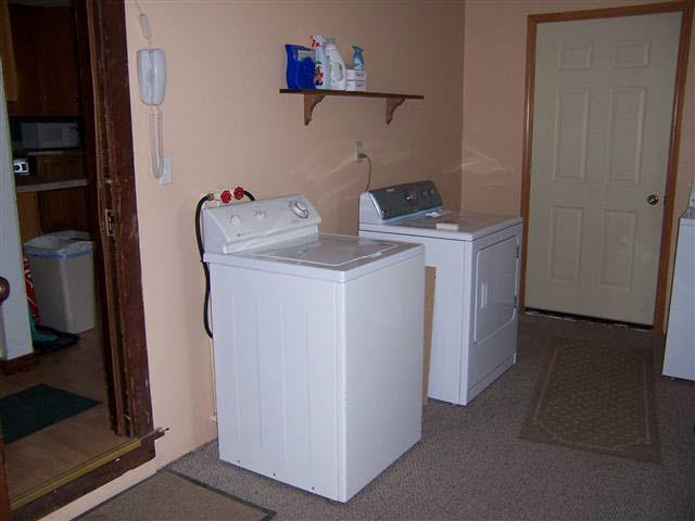 104 E Harrison St, Claypool, IN 46510 photo 9