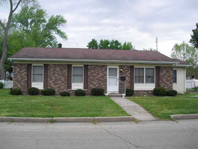 200 E John St, Syracuse, IN 46567 photo 8