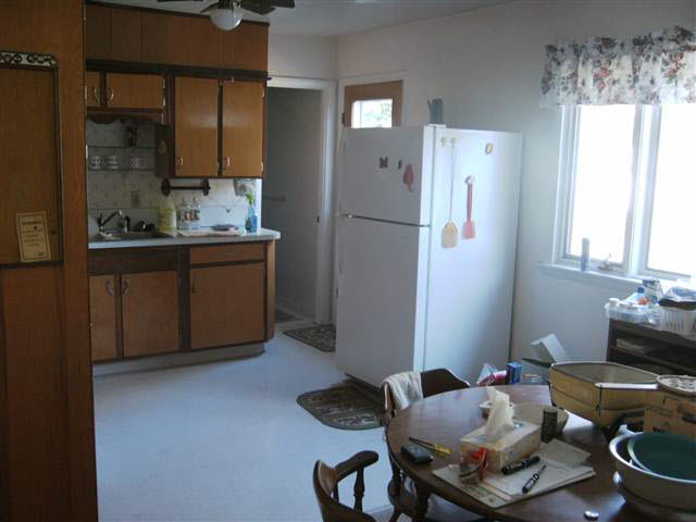 412 E Pickwick Dr, Syracuse, IN 46567 photo 6