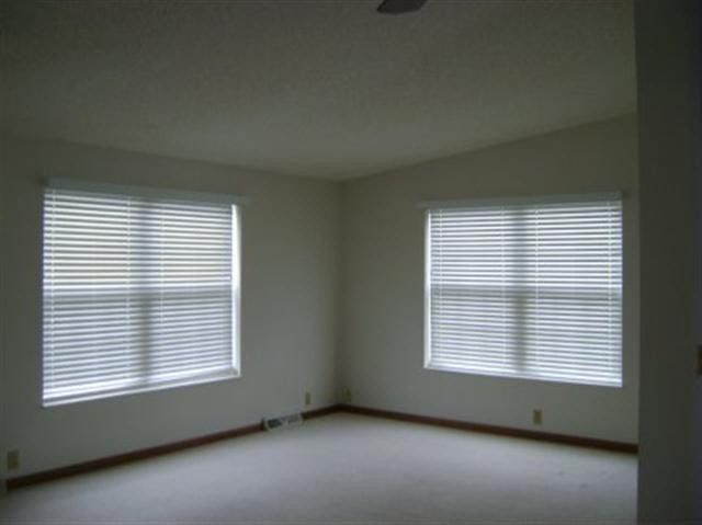 412 E Maple Grv, Syracuse, IN 46567 photo 2