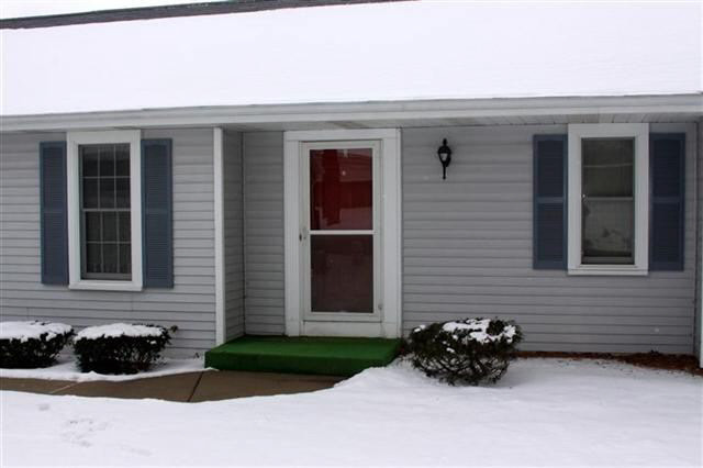 406 Crystal Valley Dr UNIT 2, Middlebury, IN 46540 photo 23