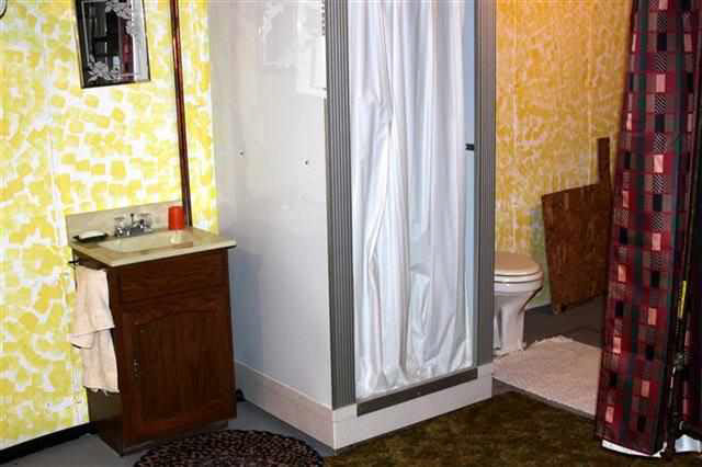 406 Crystal Valley Dr UNIT 2, Middlebury, IN 46540 photo 20