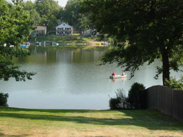 8935 Circle Dr S, Syracuse, IN 46567 photo 6