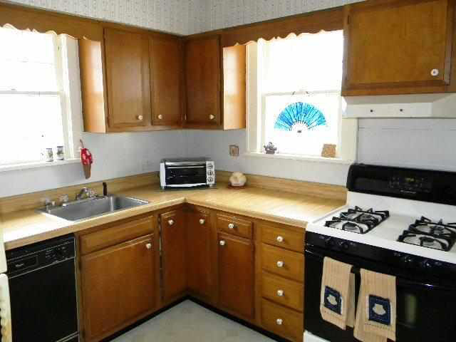 1212 E Main St, Warsaw, IN 46580 photo 11