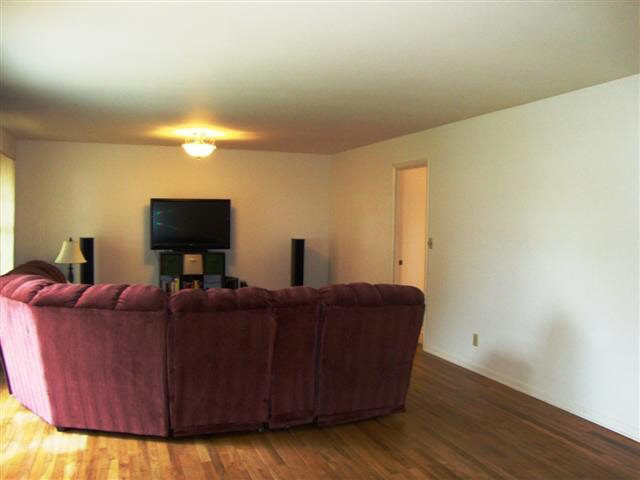 110 Maple St, Winona Lake, IN 46590 photo 4
