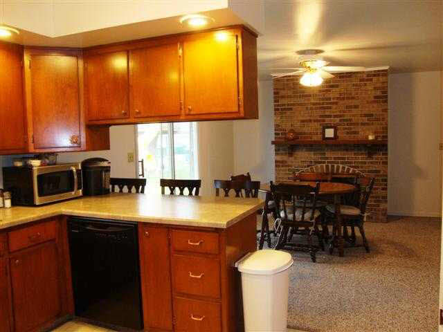 110 Maple St, Winona Lake, IN 46590 photo 2