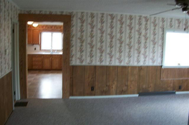 707 W Portland St, Syracuse, IN 46567 photo 10