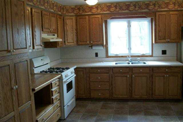 707 W Portland St, Syracuse, IN 46567 photo 6