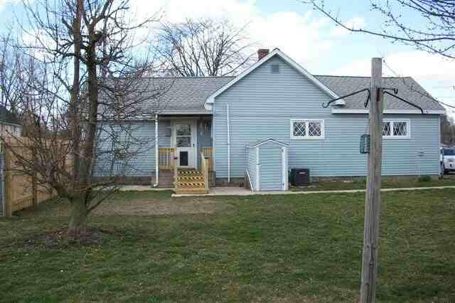 707 W Portland St, Syracuse, IN 46567 photo 14