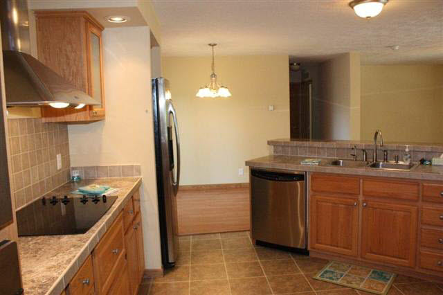 112 Esterbrook Dr, North Webster, IN 46555 photo 10