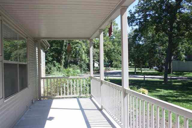112 Esterbrook Dr, North Webster, IN 46555 photo 4