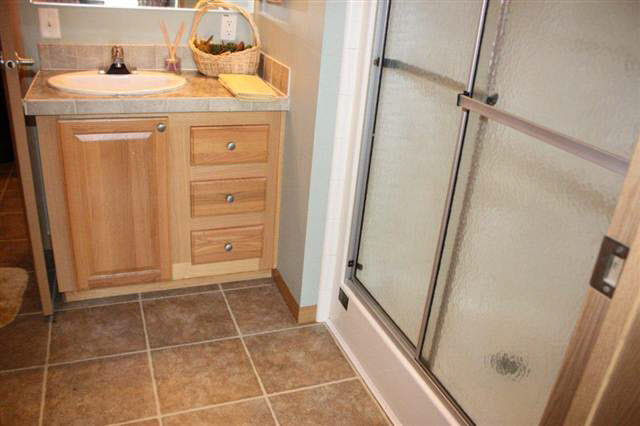 112 Esterbrook Dr, North Webster, IN 46555 photo 17