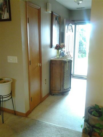 607 Seville Ct, Ligonier, IN 46767 photo 6