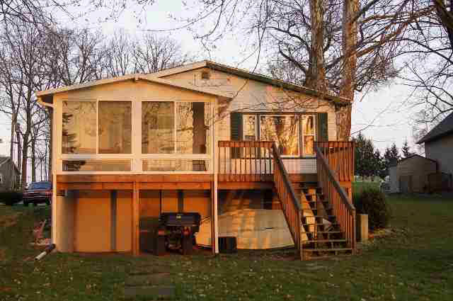 7316 W Lutes Dr, Warsaw, IN 46582 photo 1