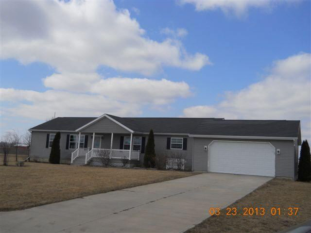 7740 S 700 W, Topeka, IN 46571 photo 1