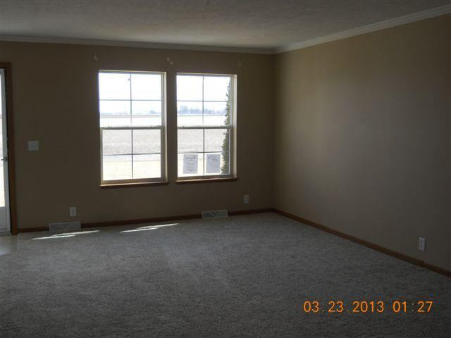 7740 S 700 W, Topeka, IN 46571 photo 4