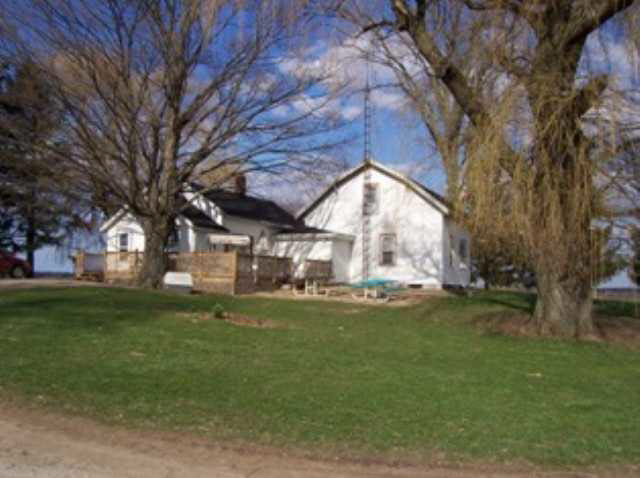 9611 S 100 E, Claypool, IN 46510 photo 1