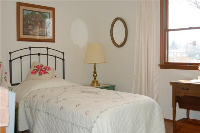 2216 S Southwood Dr, Warsaw, IN 46580 photo 13