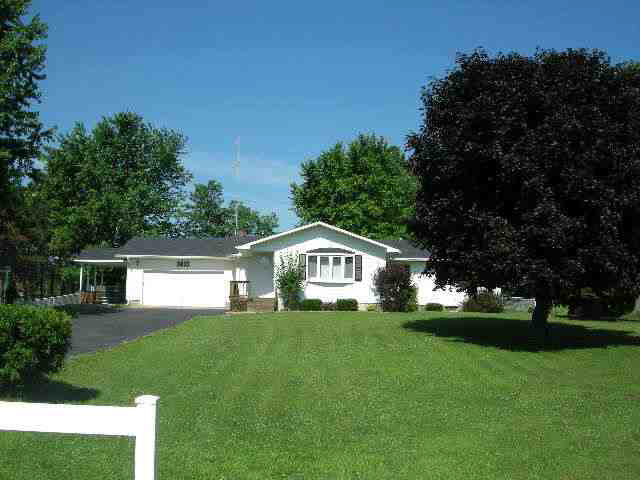 3813 S Packerton Rd, Warsaw, IN 46580 photo 1