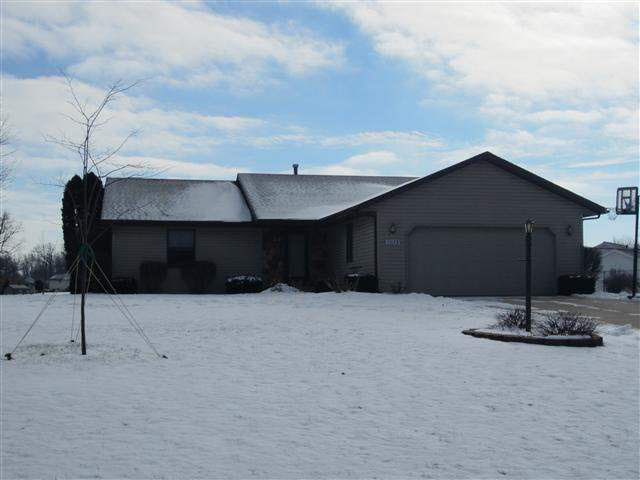 1823 E Springfield Dr, Warsaw, IN 46582 photo 17