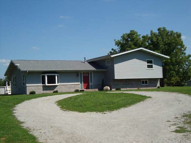 812 E Levi Lee Rd, Warsaw, IN 46582 photo 12