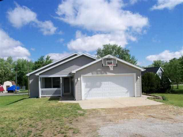 8454 E Hatchery Rd, Syracuse, IN 46567 photo 20