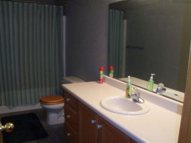 8454 E Hatchery Rd, Syracuse, IN 46567 photo 10