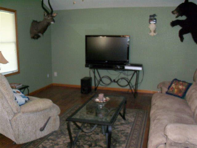 8454 E Hatchery Rd, Syracuse, IN 46567 photo 3