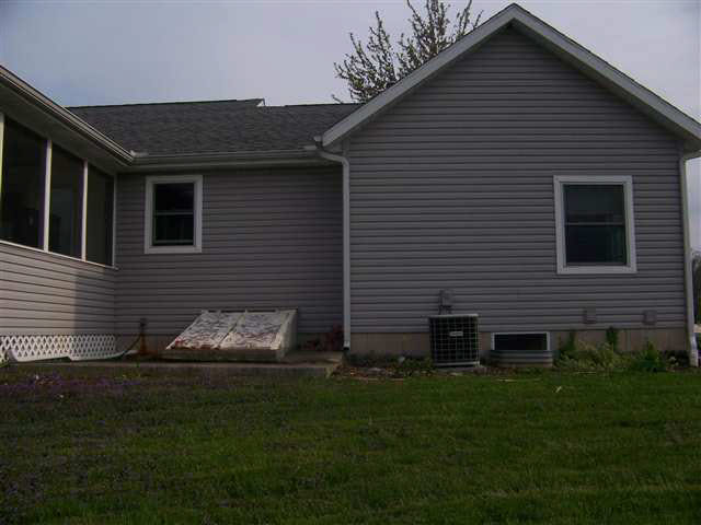 702 E Boydston Mill Dr, North Webster, IN 46555 photo 12