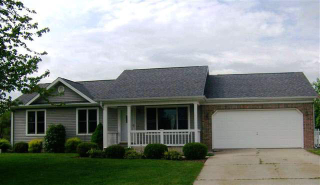 702 E Boydston Mill Dr, North Webster, IN 46555 photo 1